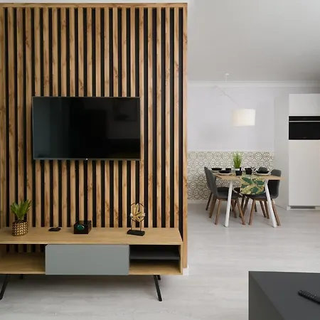 Forest - Nadmorskie Tarasy D409 *